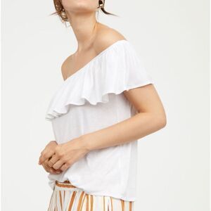 H&M White Off-the-Shoulder Top